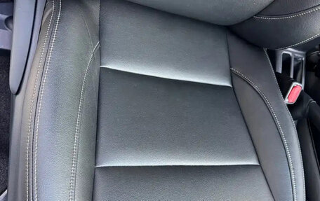 Toyota Yaris Cross, 2022 год, 1 350 000 рублей, 15 фотография