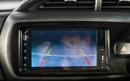 Toyota Vitz, 2018 год, 950 000 рублей, 11 фотография