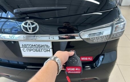 Toyota Wish II, 2013 год, 1 699 000 рублей, 25 фотография