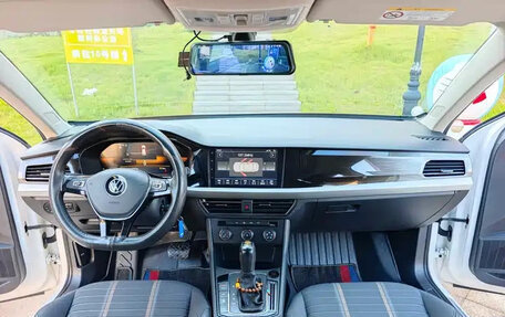 Volkswagen Lavida, 2022 год, 1 350 999 рублей, 10 фотография