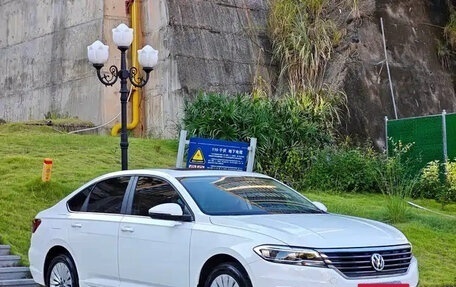 Volkswagen Lavida, 2022 год, 1 350 999 рублей, 3 фотография