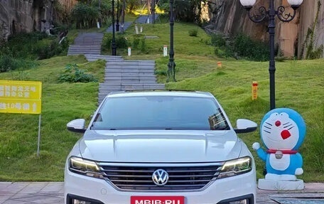 Volkswagen Lavida, 2022 год, 1 350 999 рублей, 2 фотография