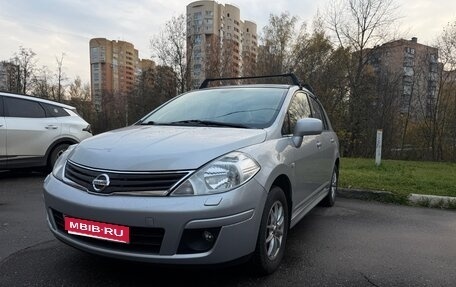 Nissan Tiida, 2013 год, 850 000 рублей, 1 фотография