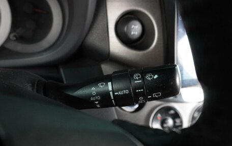 Toyota RAV4, 2010 год, 1 289 000 рублей, 15 фотография