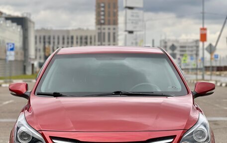 Hyundai Solaris II рестайлинг, 2015 год, 990 000 рублей, 8 фотография