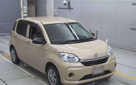 Toyota Passo III, 2016 год, 620 000 рублей, 4 фотография