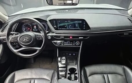 Hyundai Sonata VIII, 2022 год, 1 700 000 рублей, 16 фотография