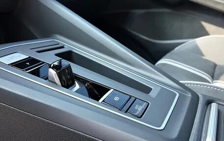 Volkswagen Golf VIII, 2022 год, 1 700 999 рублей, 17 фотография