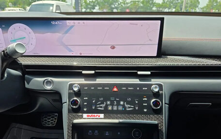 Genesis GV80 I, 2024 год, 9 999 111 рублей, 16 фотография