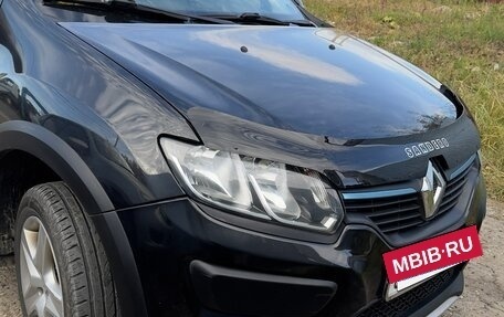 Renault Sandero II рестайлинг, 2016 год, 900 000 рублей, 2 фотография