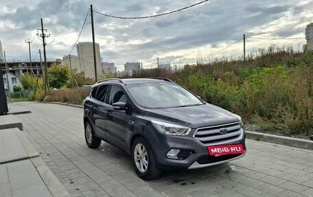 Ford Kuga III, 2017 год, 1 290 000 рублей, 2 фотография