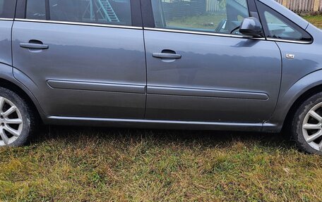 Opel Zafira B, 2007 год, 440 000 рублей, 10 фотография