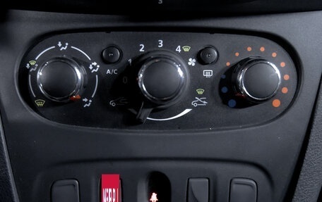 Renault Logan II, 2021 год, 1 149 000 рублей, 24 фотография