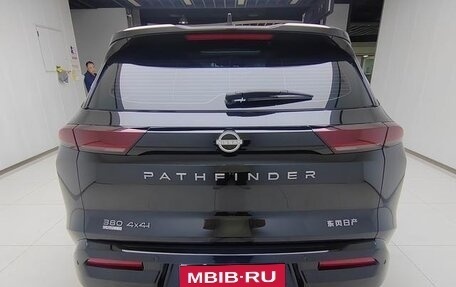 Nissan Pathfinder, 2024 год, 3 950 000 рублей, 7 фотография