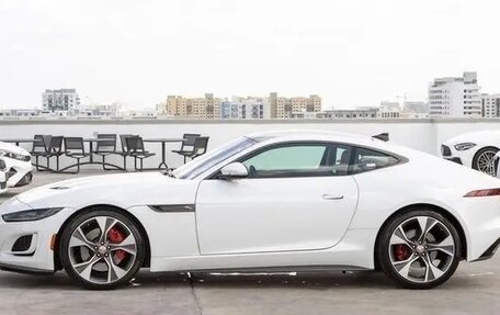 Jaguar F-Type I рестайлинг 2, 2021 год, 4 500 000 рублей, 7 фотография