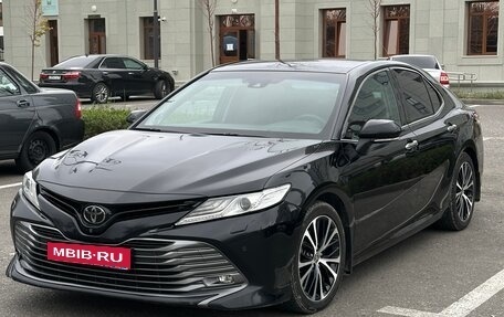 Toyota Camry, 2020 год, 2 950 000 рублей, 1 фотография