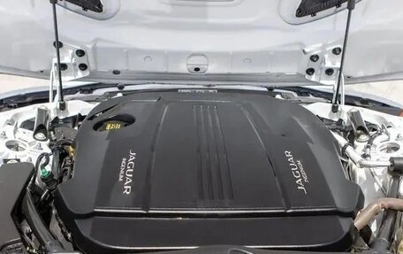 Jaguar F-Type I рестайлинг 2, 2021 год, 4 500 000 рублей, 13 фотография