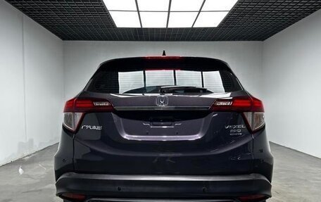 Honda Vezel, 2022 год, 1 620 000 рублей, 3 фотография