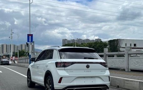 Volkswagen T-Roc I, 2024 год, 2 230 000 рублей, 5 фотография