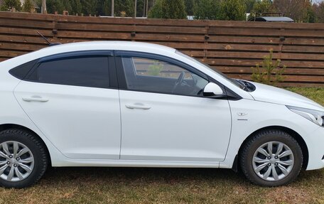 Hyundai Solaris II рестайлинг, 2019 год, 1 480 000 рублей, 3 фотография