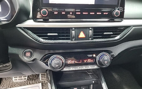 KIA K3, 2022 год, 1 900 000 рублей, 10 фотография