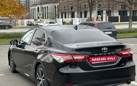 Toyota Camry, 2020 год, 2 950 000 рублей, 4 фотография