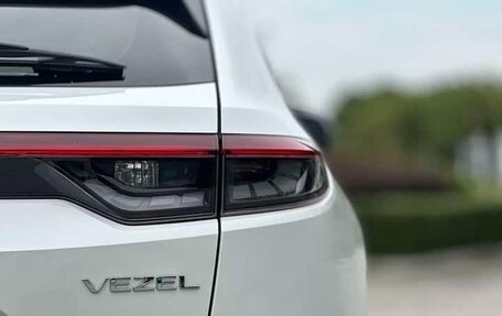 Honda Vezel, 2024 год, 1 588 000 рублей, 8 фотография