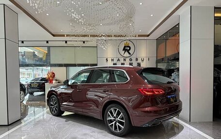 Volkswagen Touareg III, 2021 год, 3 800 000 рублей, 20 фотография