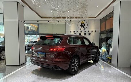 Volkswagen Touareg III, 2021 год, 3 800 000 рублей, 18 фотография