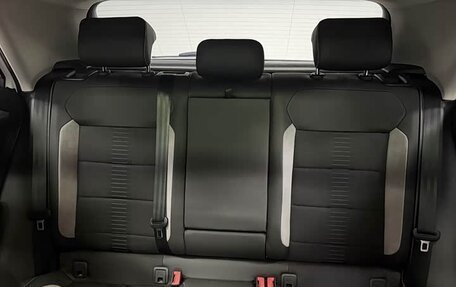 Volkswagen T-Roc I, 2022 год, 1 980 000 рублей, 18 фотография