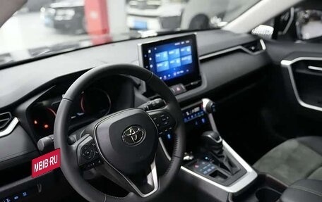 Toyota RAV4, 2022 год, 3 100 000 рублей, 5 фотография
