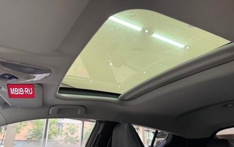 Toyota C-HR I рестайлинг, 2022 год, 1 993 000 рублей, 10 фотография