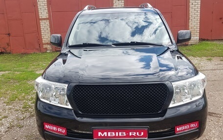 Toyota Land Cruiser 200, 2011 год, 3 200 000 рублей, 1 фотография