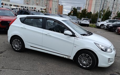Hyundai Solaris II рестайлинг, 2012 год, 850 000 рублей, 4 фотография