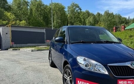 Skoda Fabia II, 2012 год, 490 000 рублей, 2 фотография