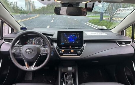 Toyota Corolla, 2021 год, 1 280 300 рублей, 6 фотография