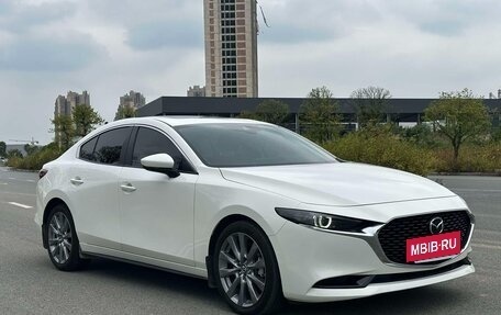 Mazda 3, 2025 год, 2 400 000 рублей, 3 фотография