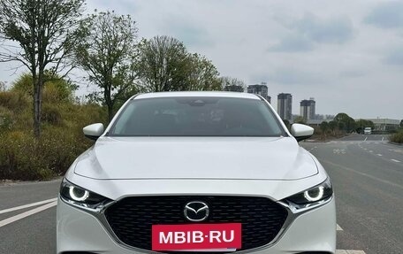 Mazda 3, 2025 год, 2 400 000 рублей, 2 фотография