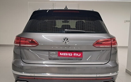 Volkswagen Touareg III, 2019 год, 4 999 000 рублей, 6 фотография