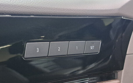 Volkswagen Touareg III, 2019 год, 4 999 000 рублей, 21 фотография