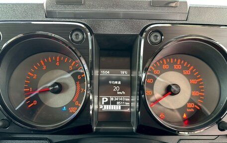 Suzuki Jimny, 2022 год, 1 360 000 рублей, 23 фотография