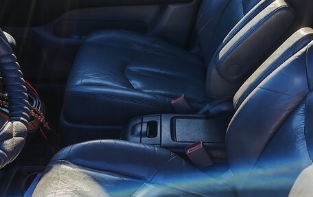 Lexus RX IV рестайлинг, 2000 год, 757 000 рублей, 18 фотография