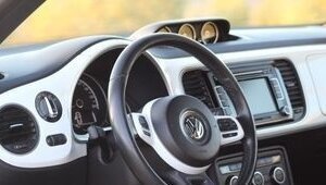 Volkswagen Beetle, 2014 год, 1 700 000 рублей, 2 фотография