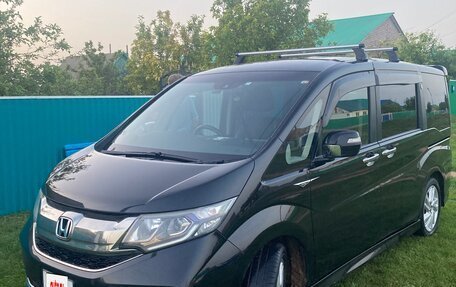 Honda Stepwgn IV, 2016 год, 2 100 000 рублей, 6 фотография