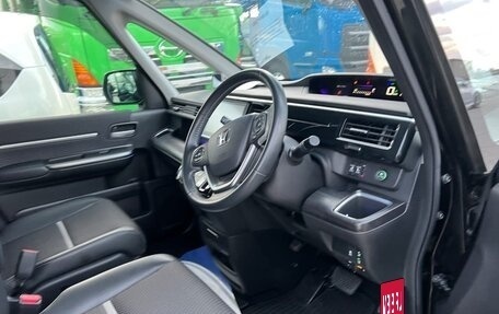 Honda Stepwgn IV, 2016 год, 2 100 000 рублей, 10 фотография