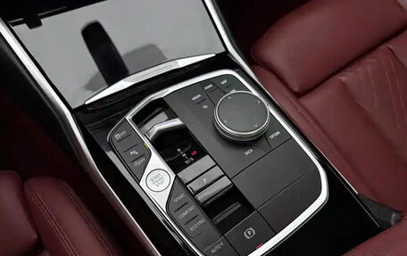 BMW 3 серия, 2024 год, 3 678 555 рублей, 12 фотография