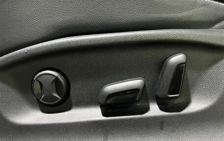 Volkswagen Tiguan II, 2022 год, 2 500 000 рублей, 11 фотография