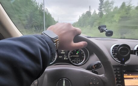 Mercedes-Benz GL-Класс, 2011 год, 2 100 000 рублей, 15 фотография