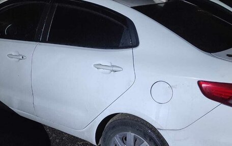 KIA Rio III рестайлинг, 2015 год, 440 000 рублей, 2 фотография