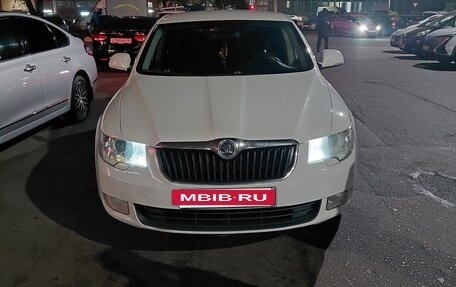 Skoda Superb III рестайлинг, 2009 год, 760 000 рублей, 8 фотография
